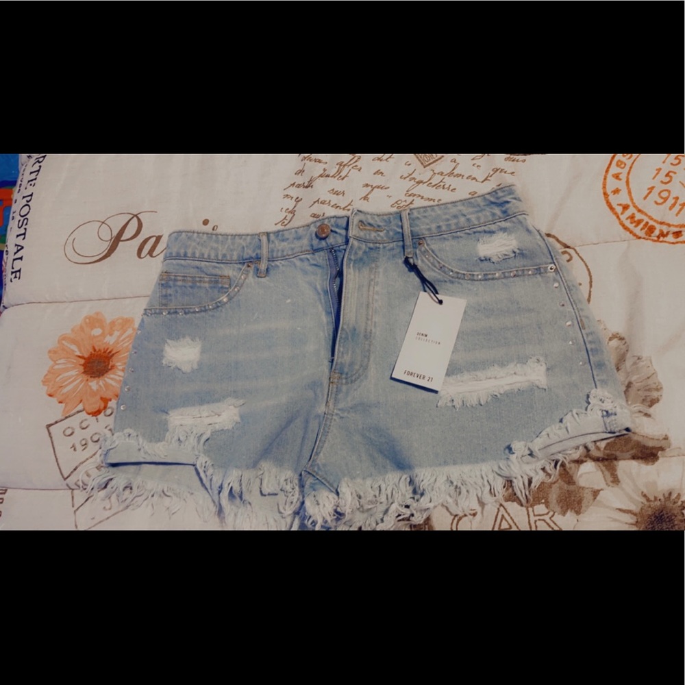 Distressed Shorts with Rhinestones